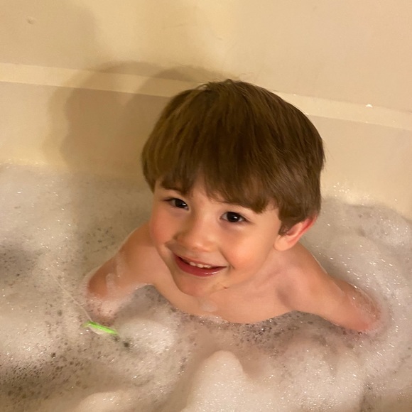 Meet your Posher, Shelly - Picture 10 of 12